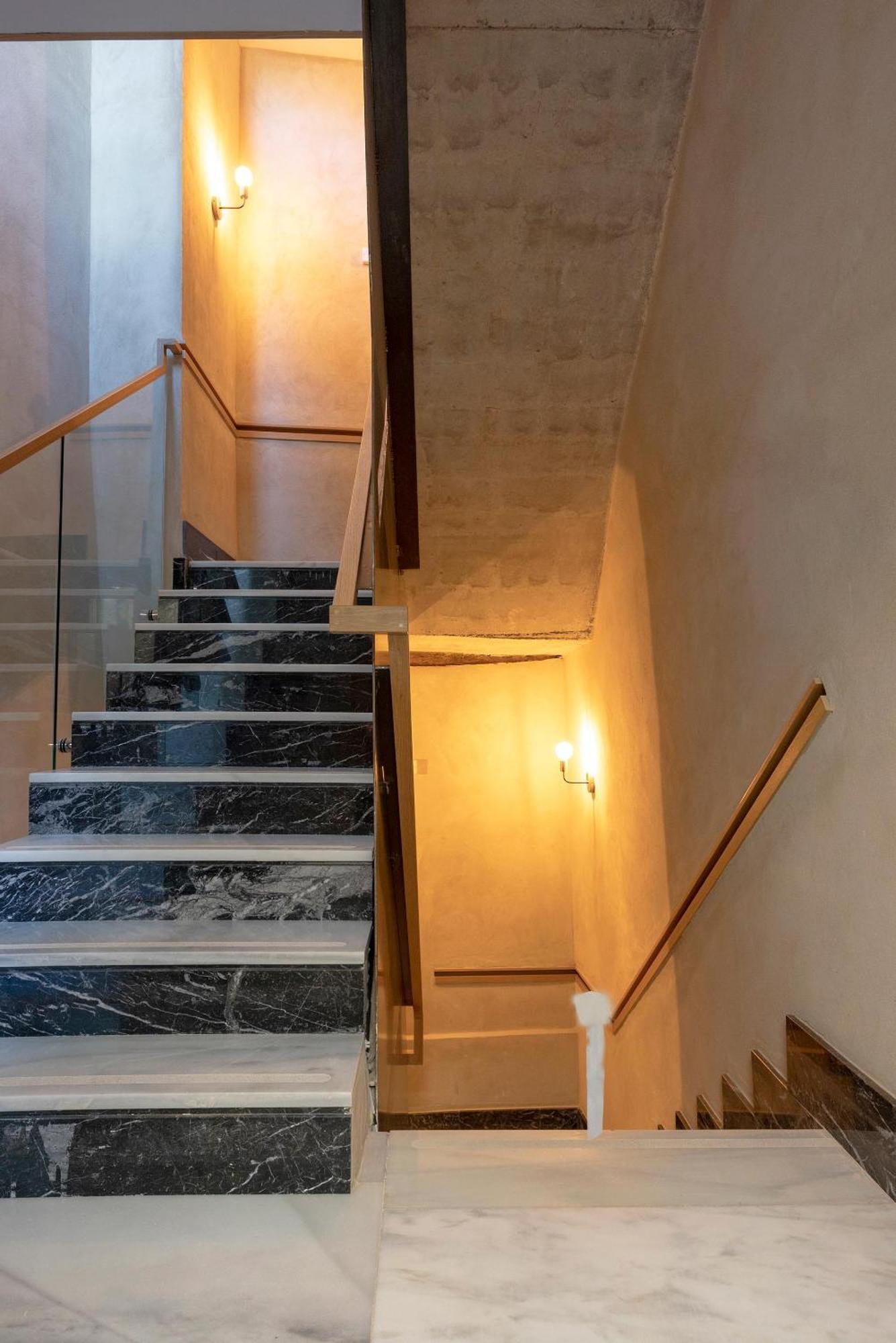 Genteel Home San Francisco Suites Seville Exterior photo
